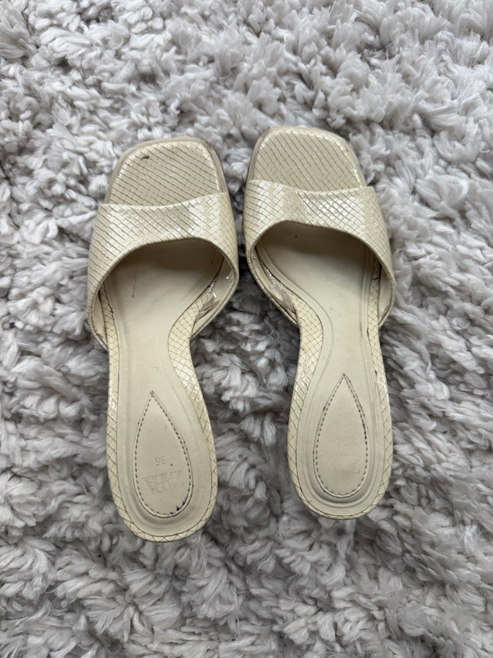 Zara Cream Textured Slide Mules